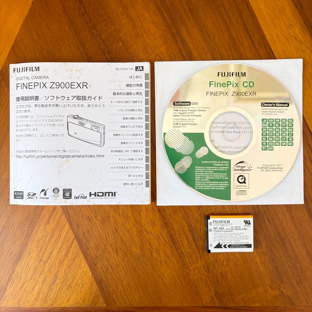 FINEPIX Z900EXR 5倍ズーム ワイドタッチパネル デジタルカメラ