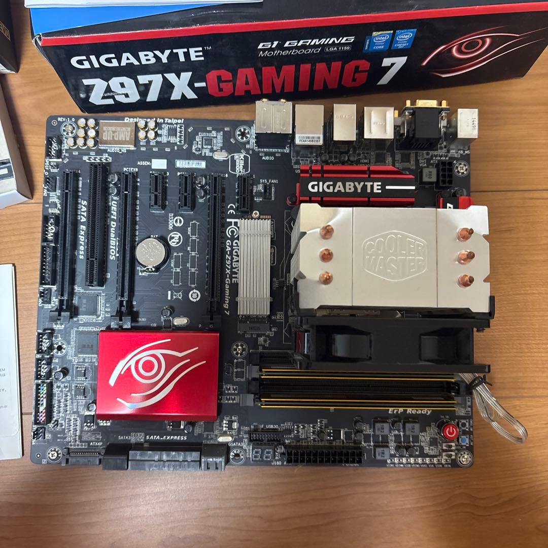 マザーボードCPUメモリSSD一式