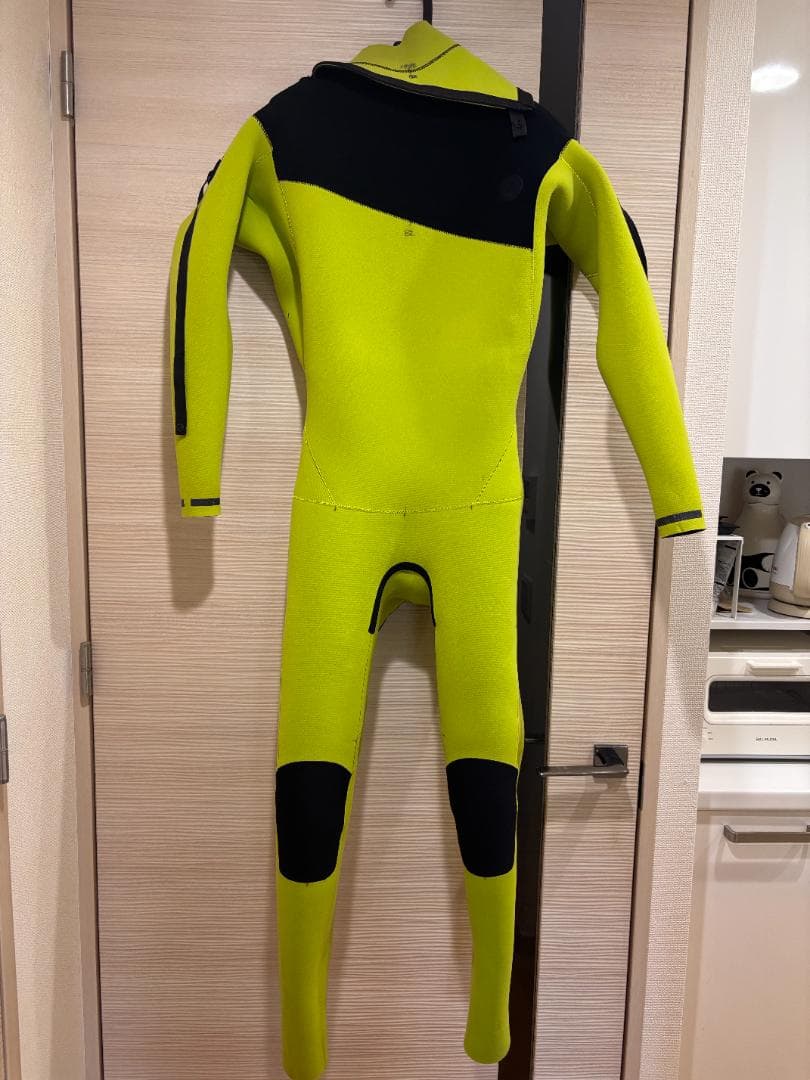 FEVR 2022 SKYSCRAPER フルスーツ 3mm USED