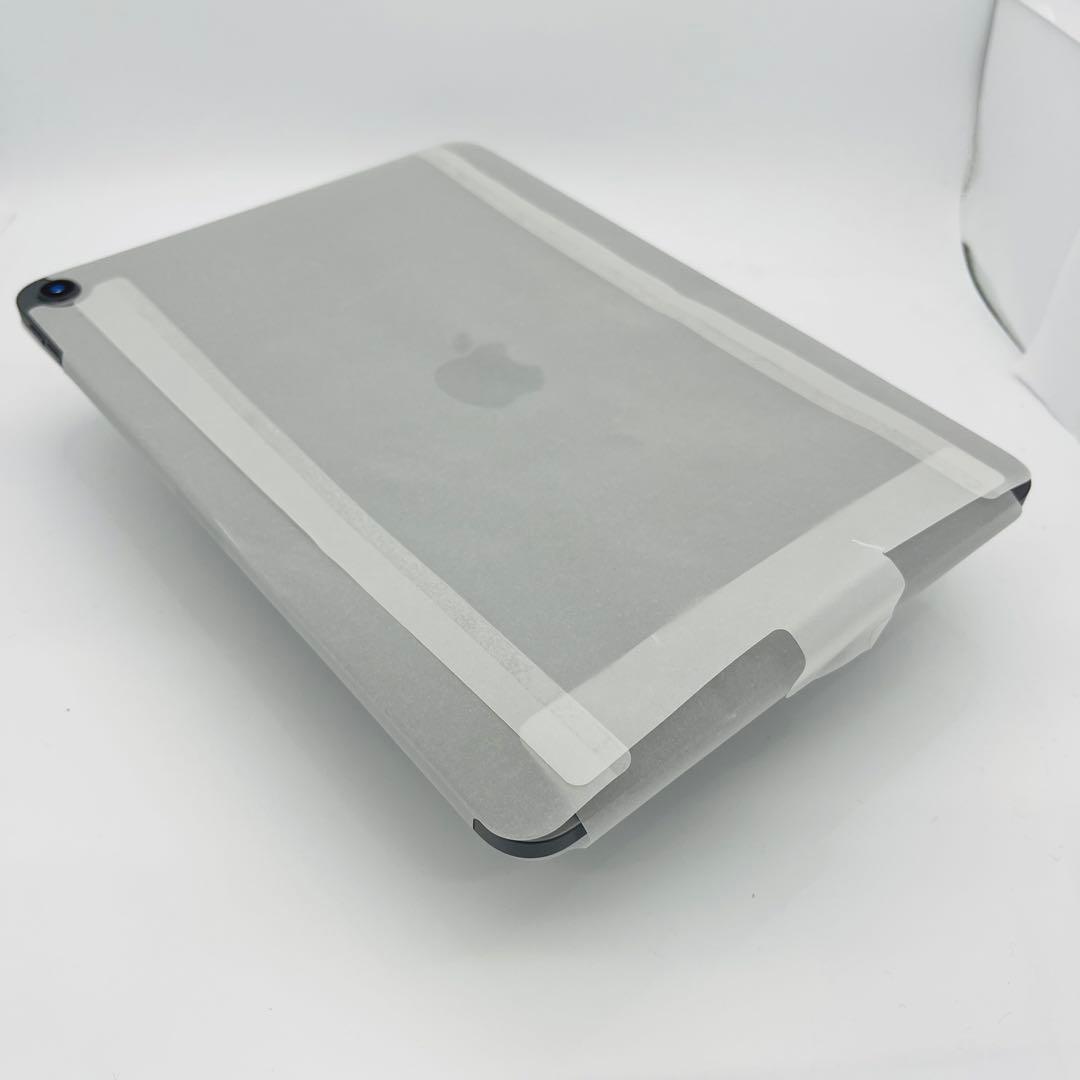 未使用　100% iPad Air 4 256 GB グレイ　Wi-Fi 本体