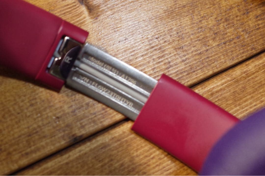 ヘッドホン Beats Solo3 Wireless Brick Red