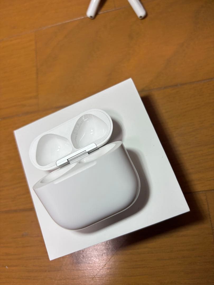 airpods4 ノイキャンありモデル　ANC
