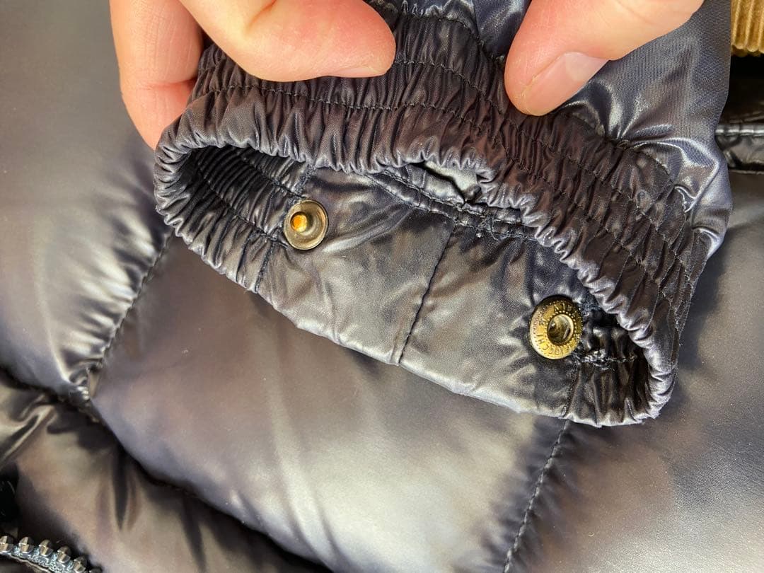 ★1月中限定値引き　モンクレール　エベレスト　廃盤　ビッグロゴ　ネイビー　L