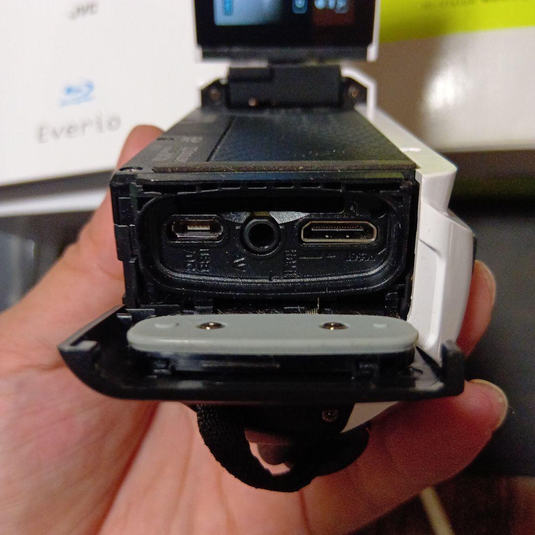 JVC Everio GZ-B800-W デジタル ビデオカメラ CU-BD5