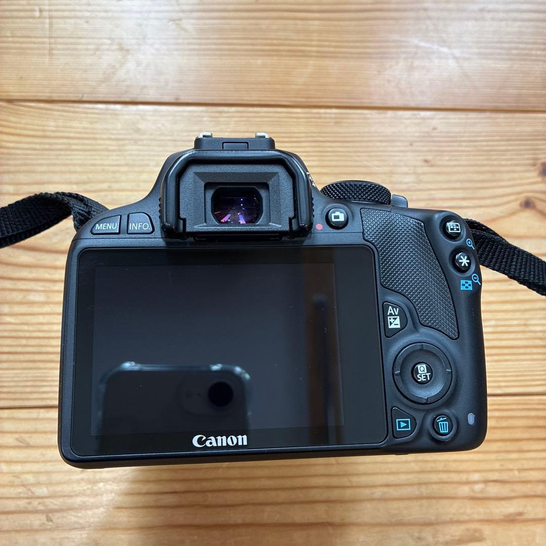 n*️様 Canon EOS Kiss X7 一眼レフカメラ