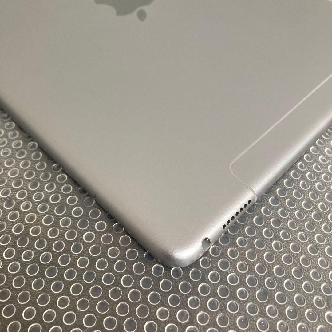350 外観美品☆iPad Pro 32GB 9.7インチ SIMフリー☆