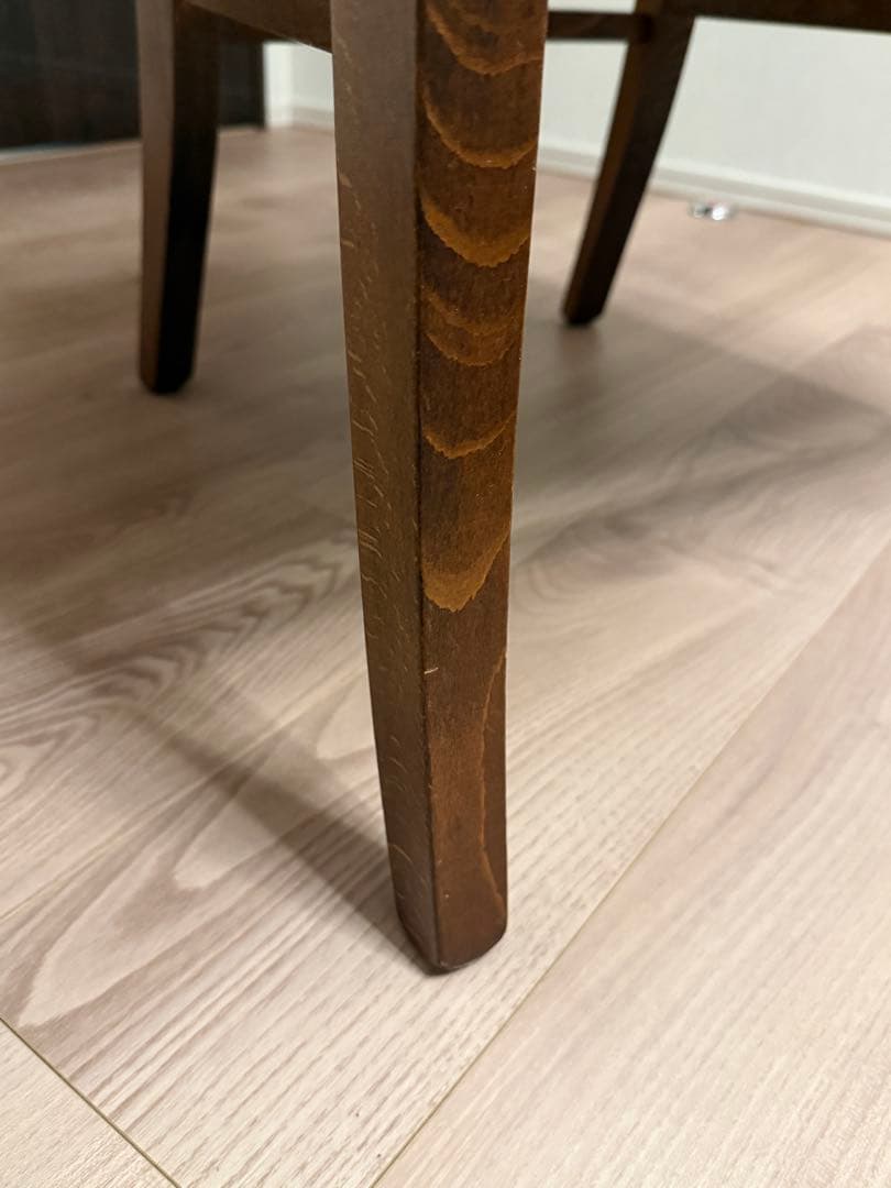 [m]木製ダイニングチェア肘掛付2