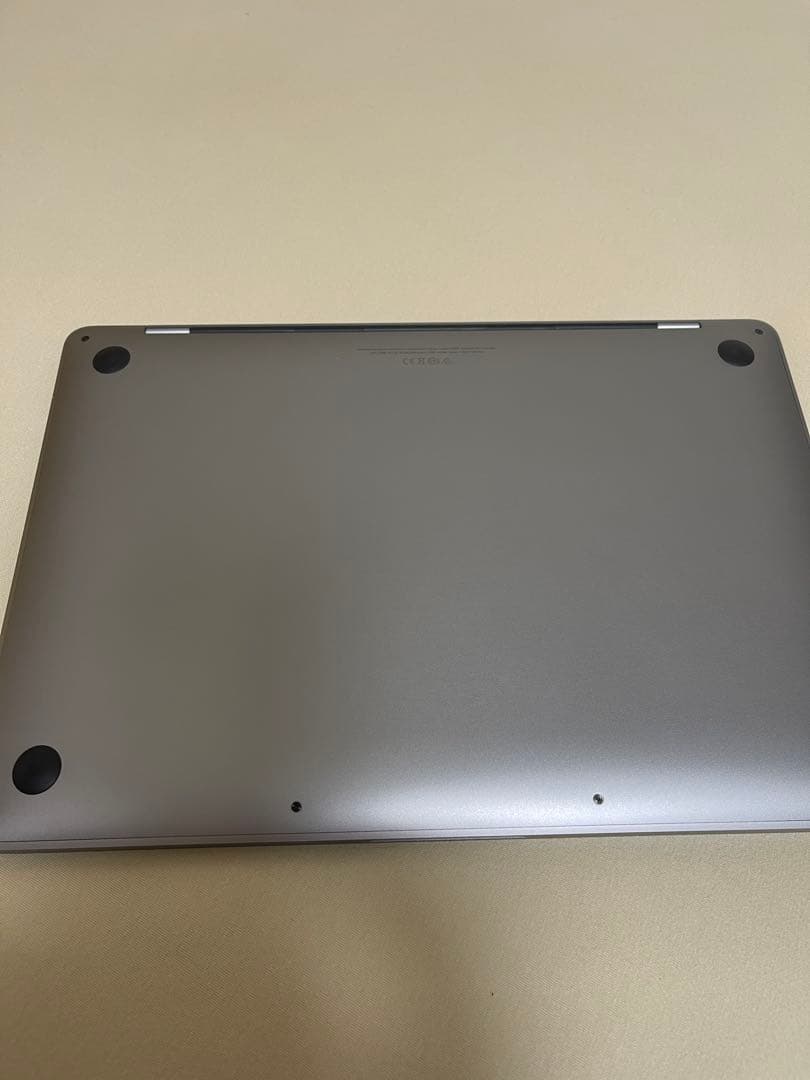 MacBook Pro 2020 13インチ 512GB 8GB