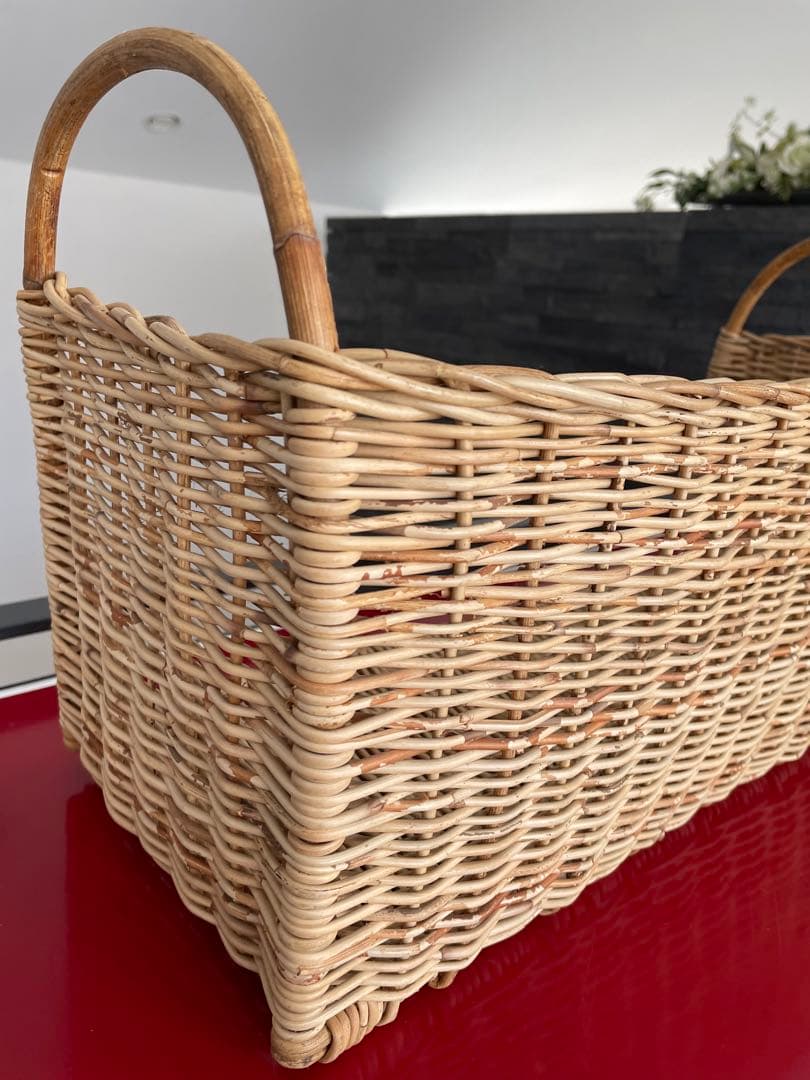 【御値下げ】インテリア　珍しい籐のラック　籐の雑貨