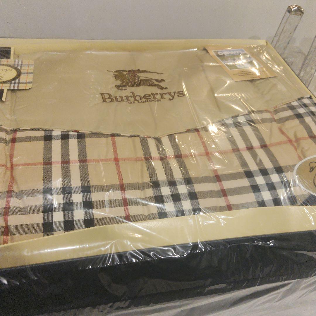 新品未使用　ノバチェック柄　ダウンケット　ダウン88%　フェザー12%