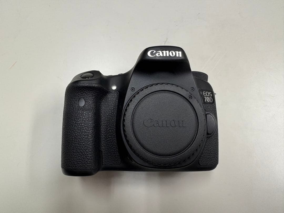 【ハンくん】Canon EOS 70D デジタル一眼レフ 本体セット