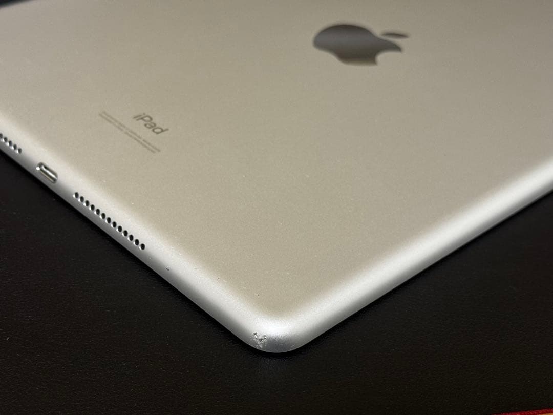 Apple iPad 第8世代 128GB A2429 SIMロック解除済み