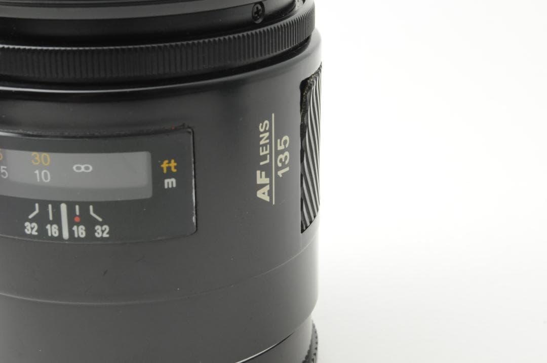 MINOLTA ミノルタ AF 135mm F2.8(32)