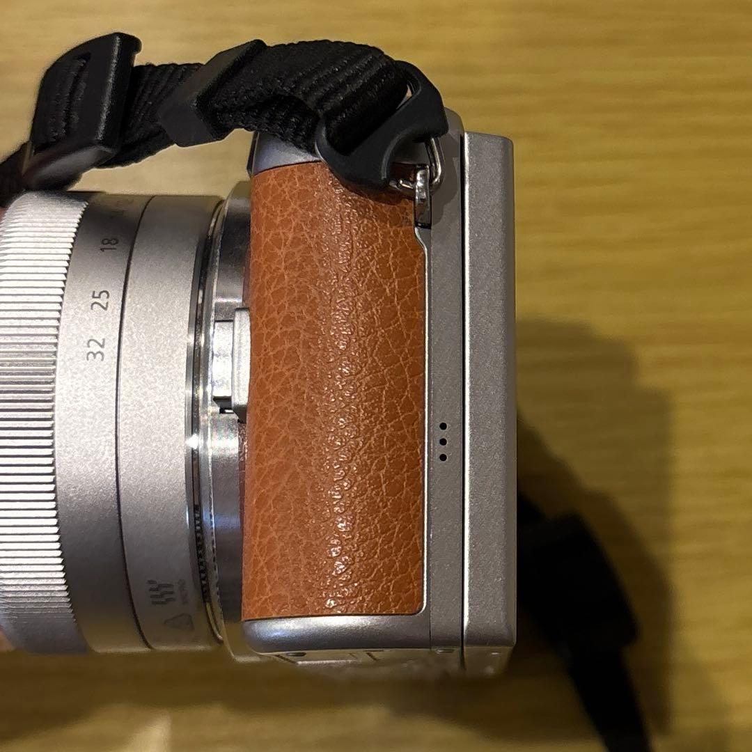 パナソニック LUMIX DMC-GF7 ダブルズームレンズキット