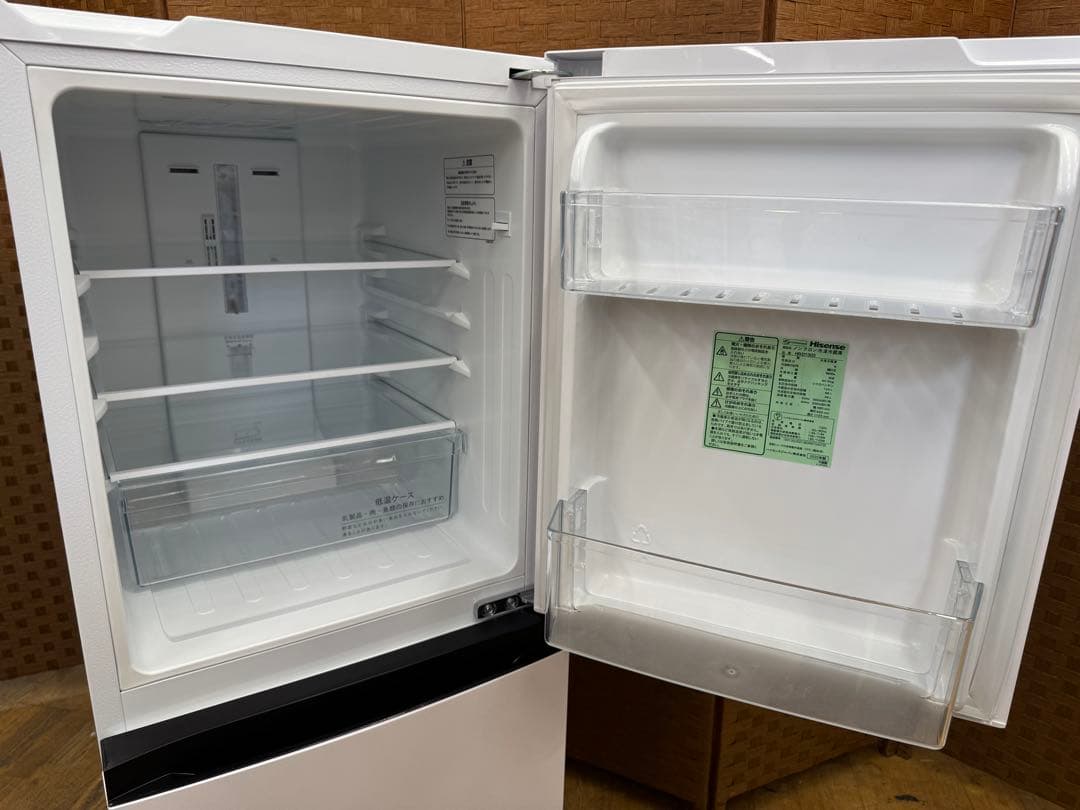 F031 Hisense ２ドア　冷蔵庫　2020年　134L 右開き