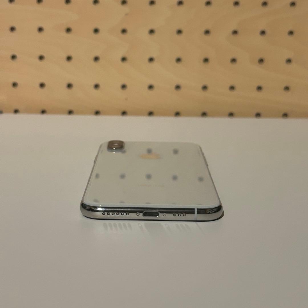 【美品】iPhone XS シルバー 64GB SIMフリー バッテリー100
