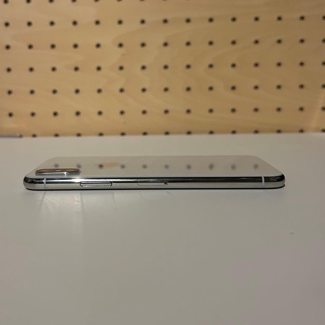 【美品】iPhone XS シルバー 64GB SIMフリー バッテリー100