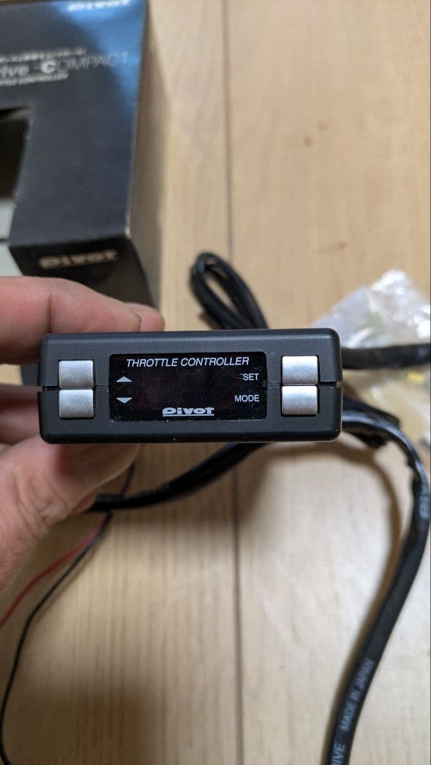 Pivot 3 drive + COMPACT スロットルコントローラー