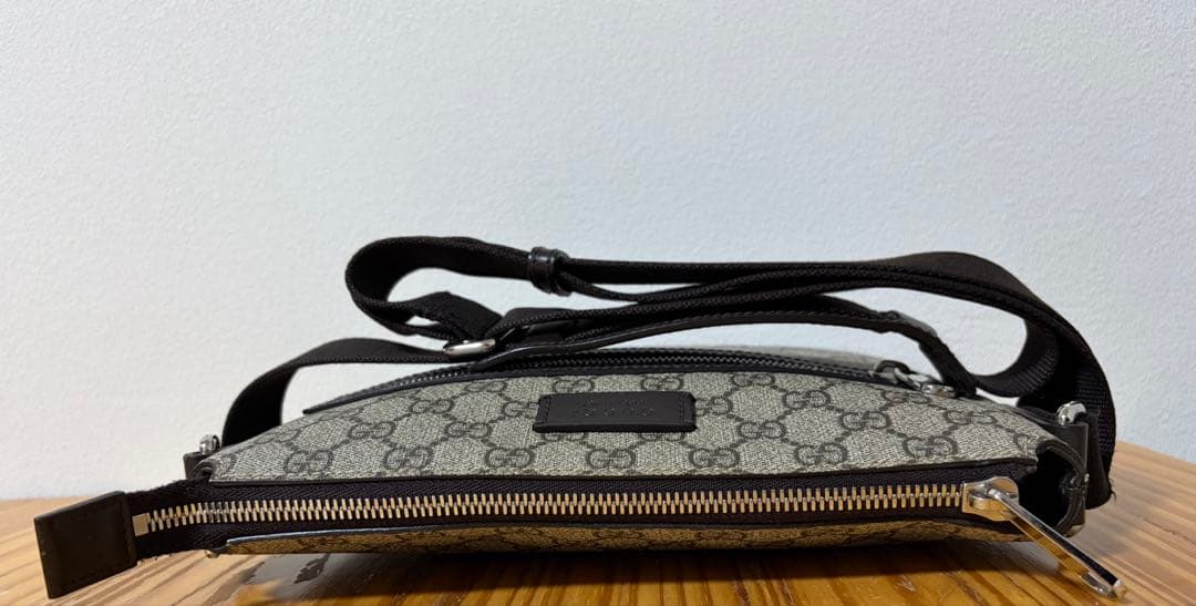 【美品】GUCCI ショルダーバッグ ベージュ/ブラウン