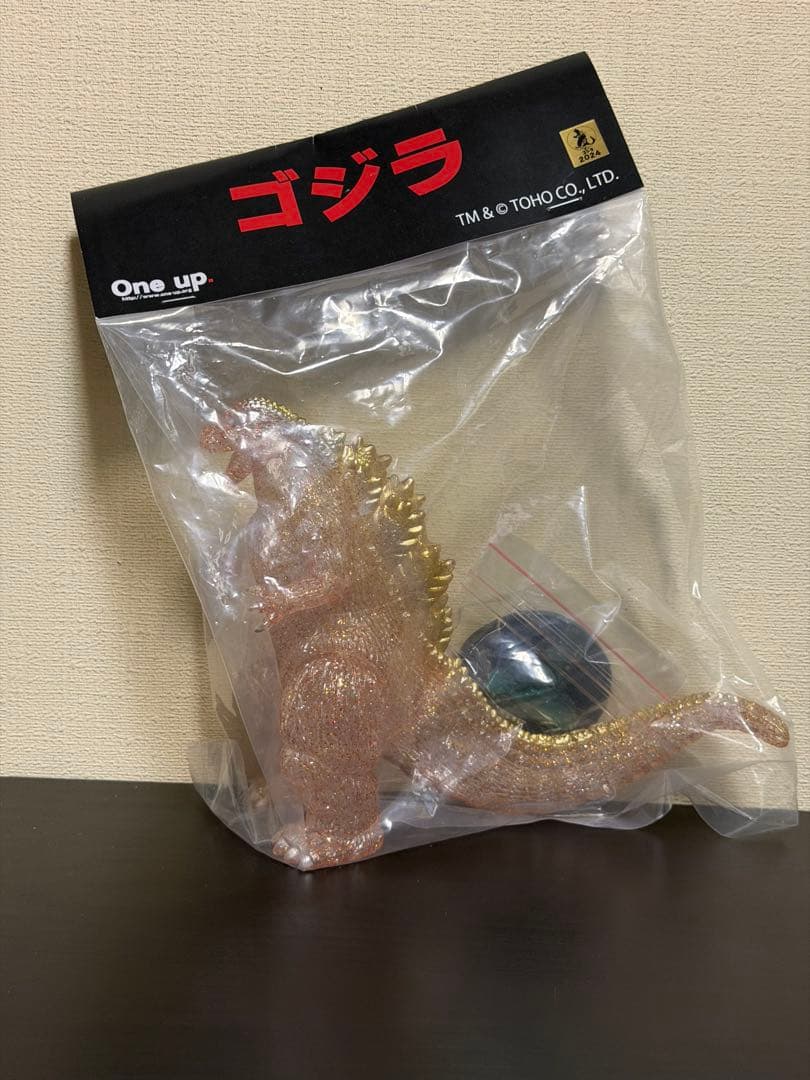 One up ゴジラ1995 クリアラメ成型 WF2024冬　ソフビ　フィギュア