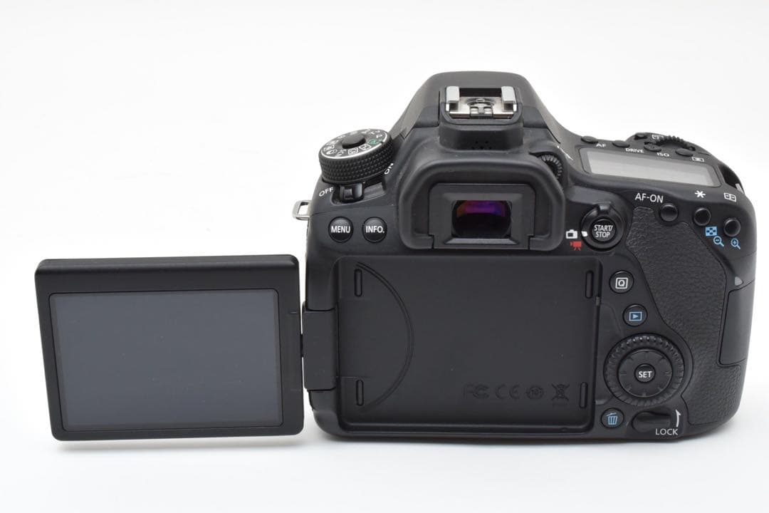 デジタルカメラ Canon EOS 80D /Canon EF-S18-135mm USM