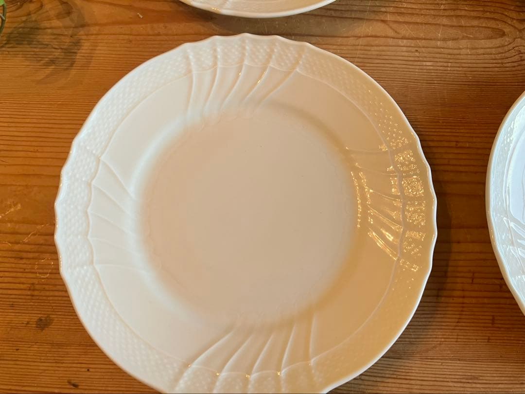 choco　ベッキオホワイト　クレッセント×4 19.5プレート×4