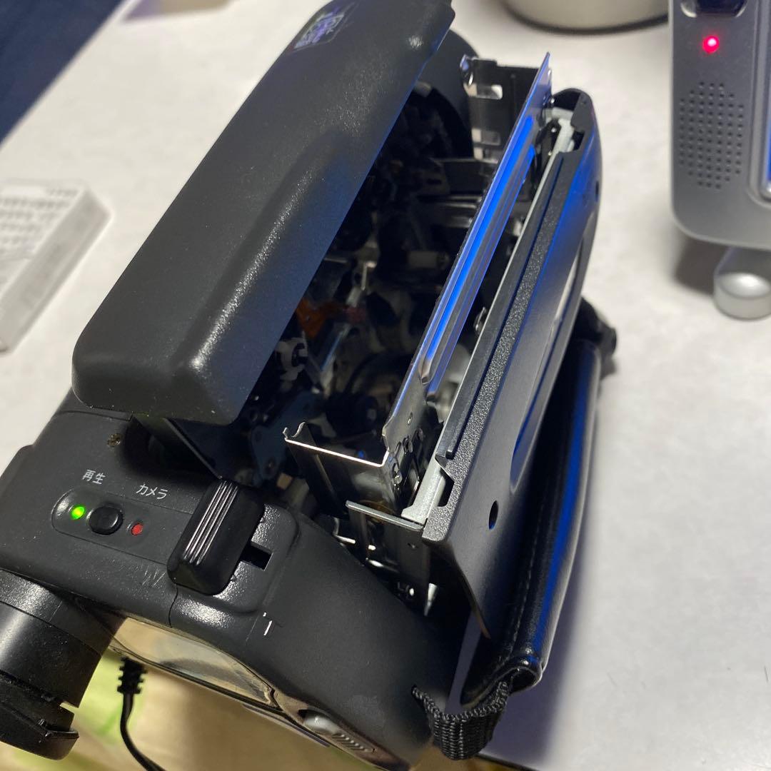 SANYO Video8 ビデオカメラ　VM-PS102型　①