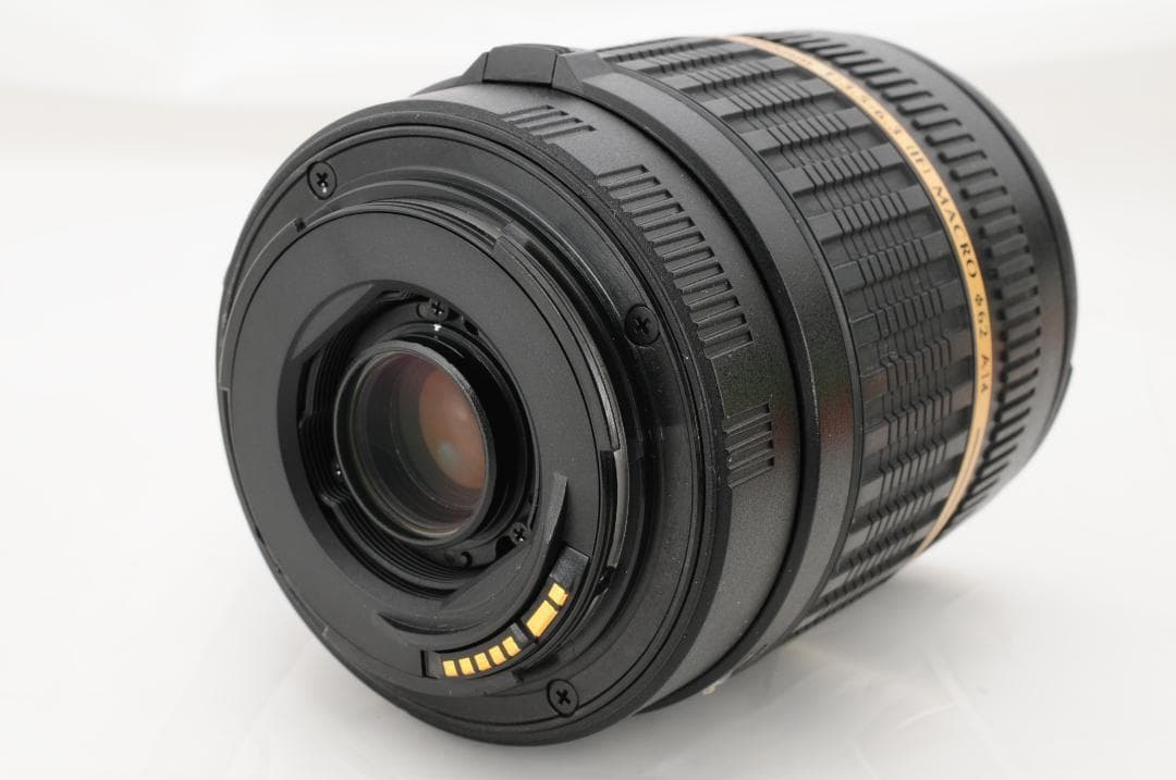 【超広角望遠レンズ】TAMRON 18-200mm Di2 canon オマケ多