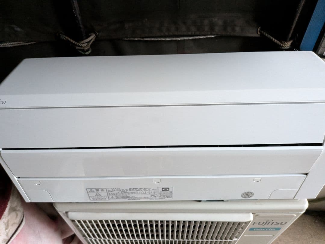 富士通■ルームエアコンAS-C221L-W■ 2021年モデル[主に6畳用]