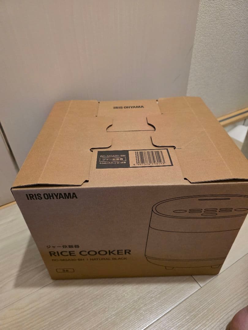 アイリスオーヤマ 炊飯器 3合 RC-MGA30-BH ナチュラルブラック