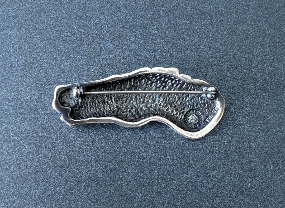 未使用　競争馬　ブローチ　日本製