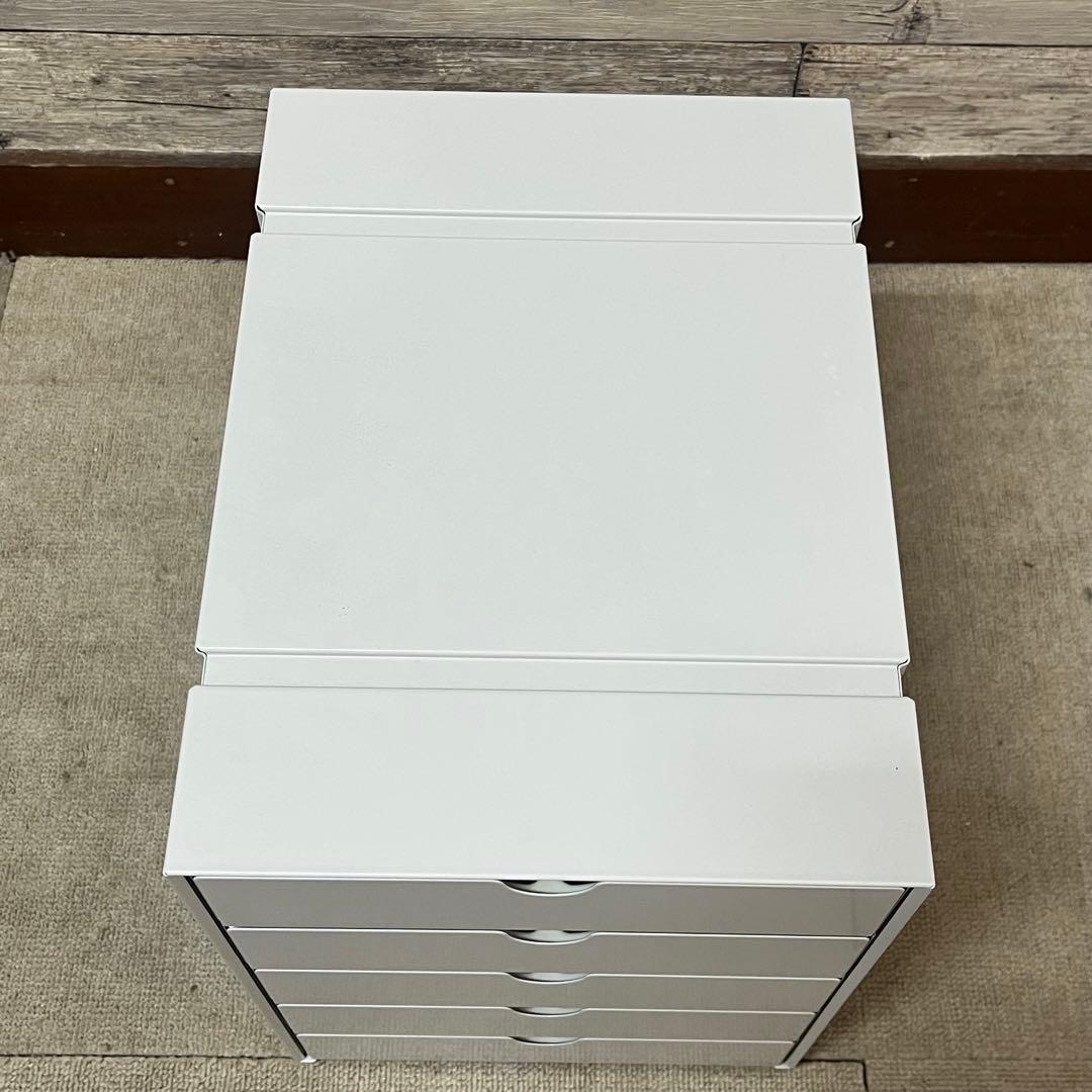 USM イノス ボックス 5段クローズ 色：lightgray （３）