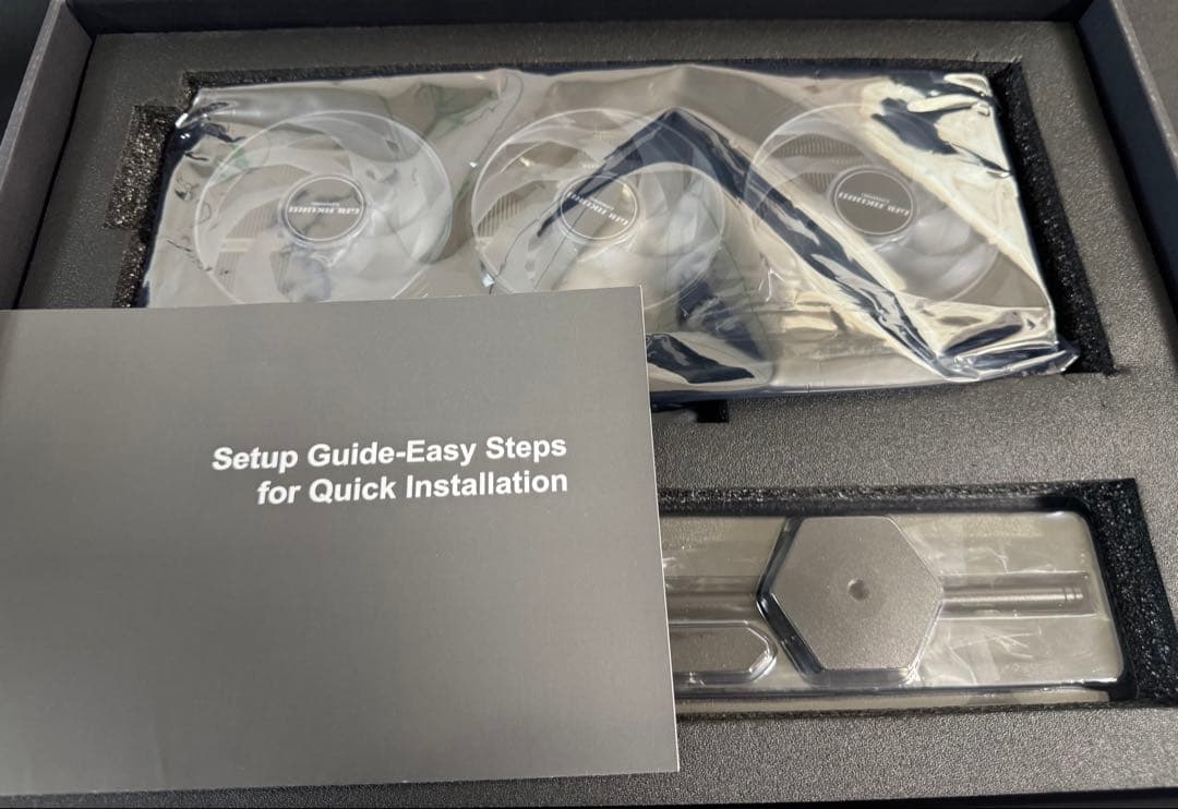 【中古美品】GALAKURO GeForce RTX 5080