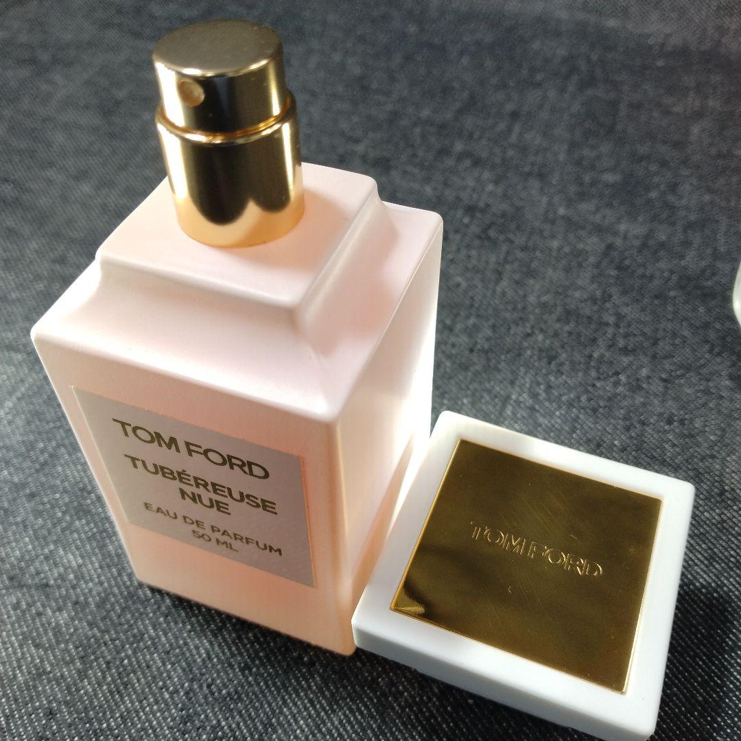 ☆未使用・トムフォード テュベルーズ ニュ オードパルファム スプレィ☆