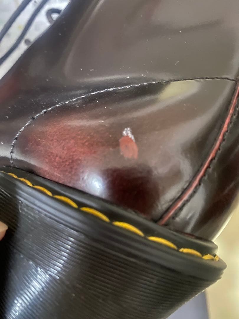 Dr. Martens KENDRA（ケンドラ）　チェリーレッド　8ホール