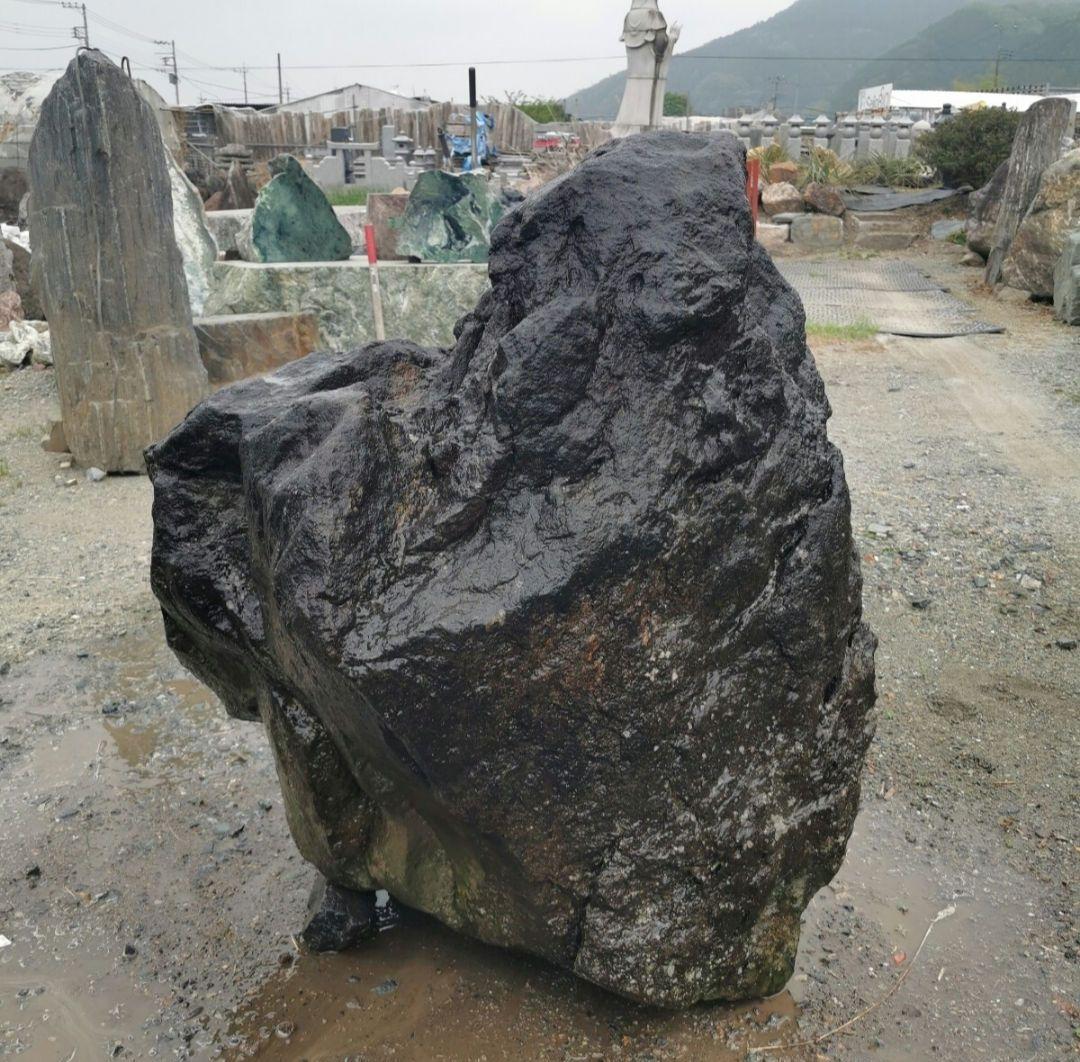 鳥海石　604キロ　庭石　石　石材 庭　坪庭　ガーデニング