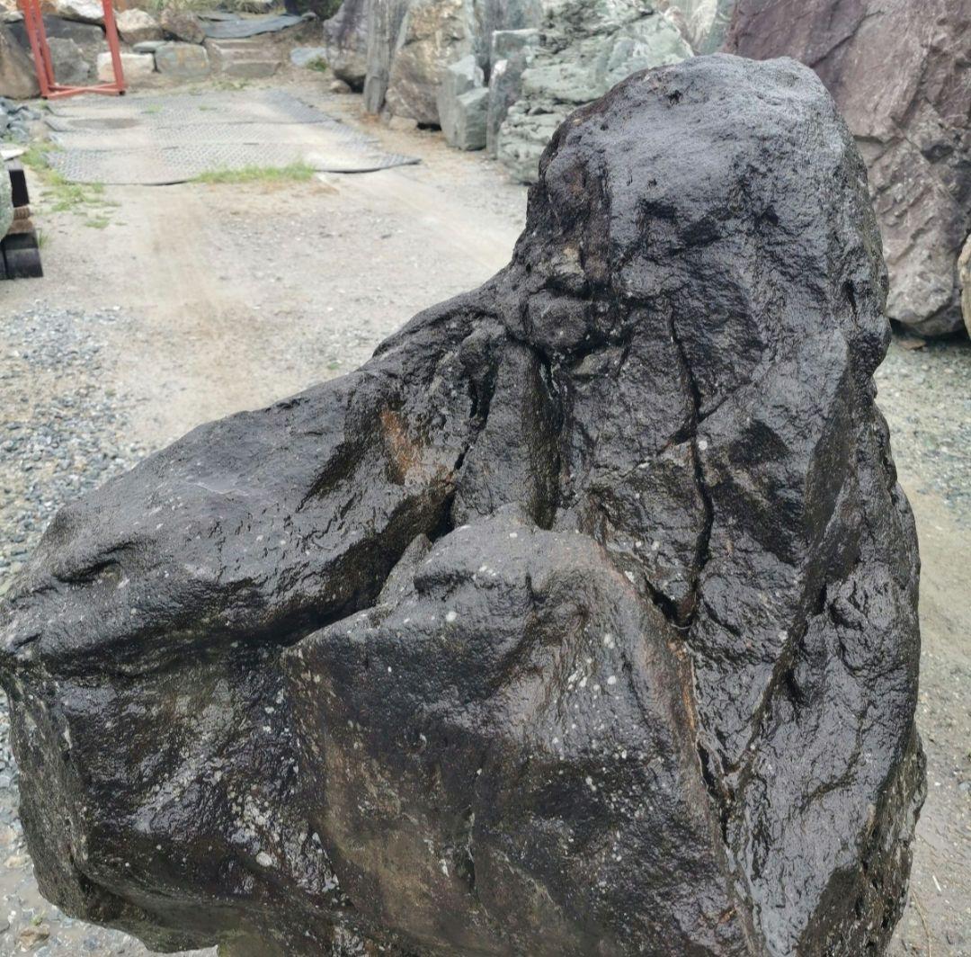 鳥海石　604キロ　庭石　石　石材 庭　坪庭　ガーデニング