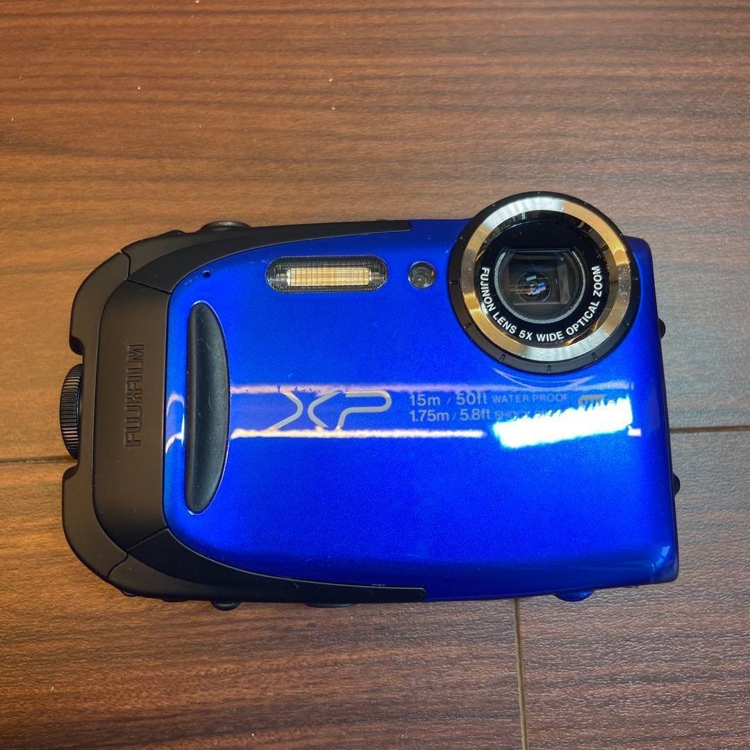 FUJI FILM FinePix XP80 デジカメ ほぼ新品 4635