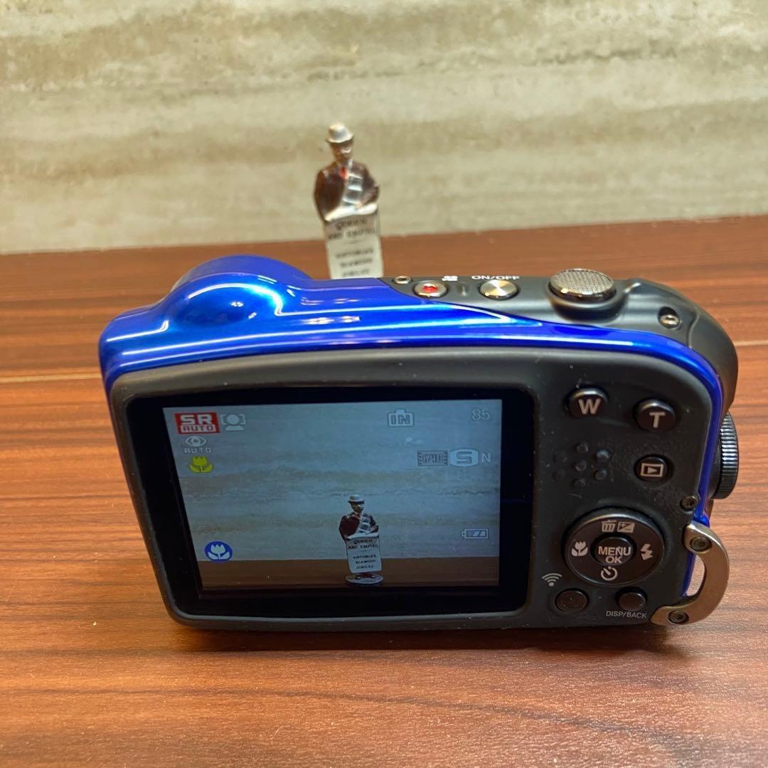 FUJI FILM FinePix XP80 デジカメ ほぼ新品 4635