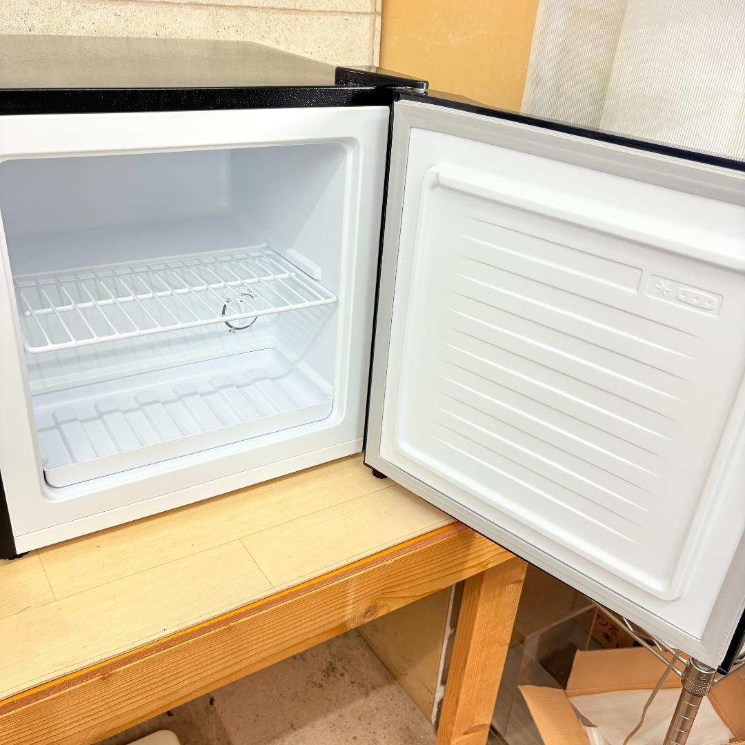 【美品】アイリスオーヤマ ミニ冷凍庫 PF-A31FD 2023年製 ブラック
