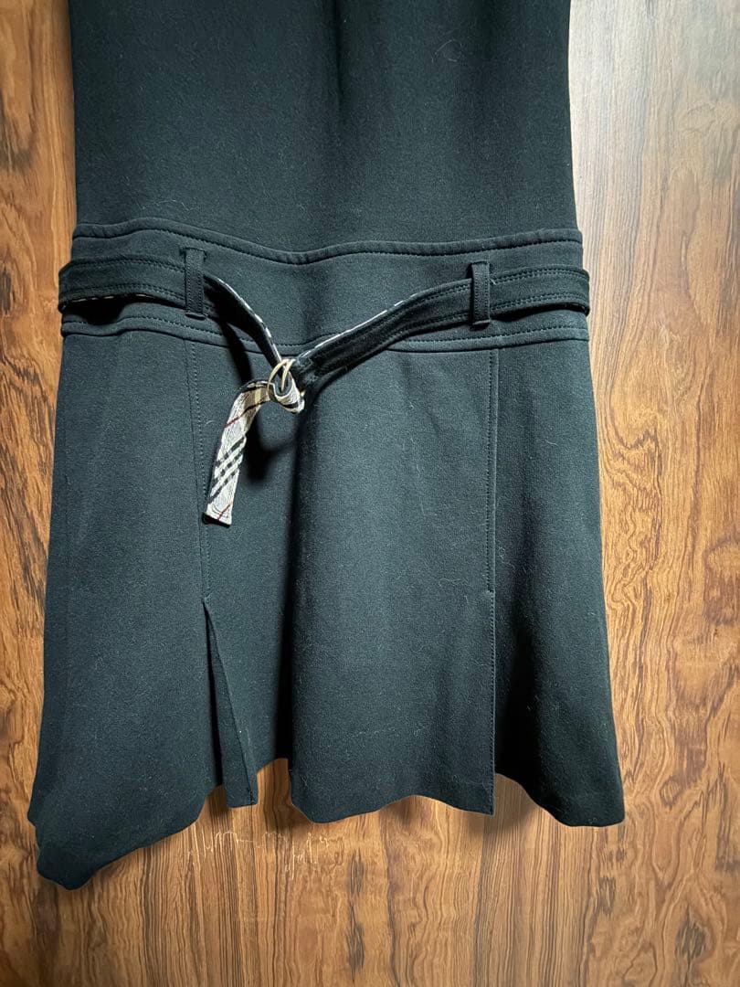 バーバリーブルーレーベルノースリーブワンピース 38サイズ 黒