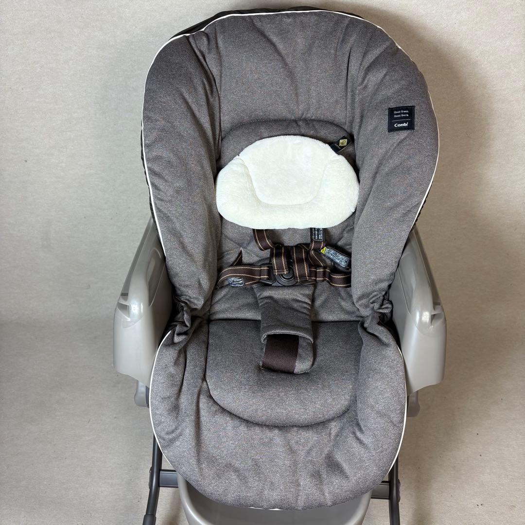 Combi ネムリラ オートスイング BEDI カカオブラウン コンビ