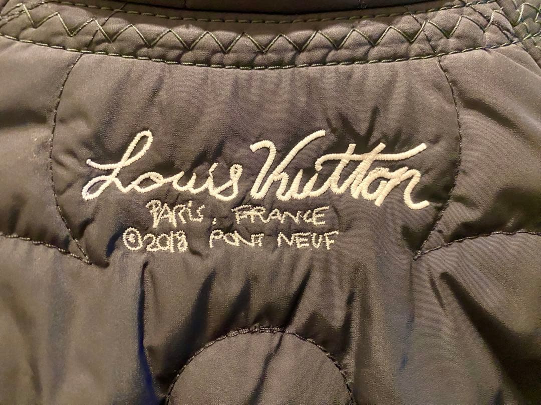 限定値下！ルイヴィトン モノグラムライトダウンジャケット 44　コート バッグ