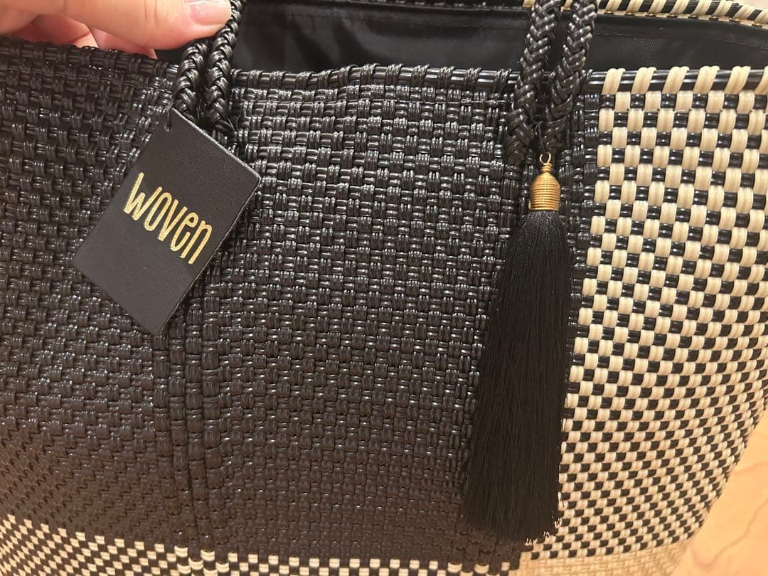 WOVEN 黒白チェック トートバッグ