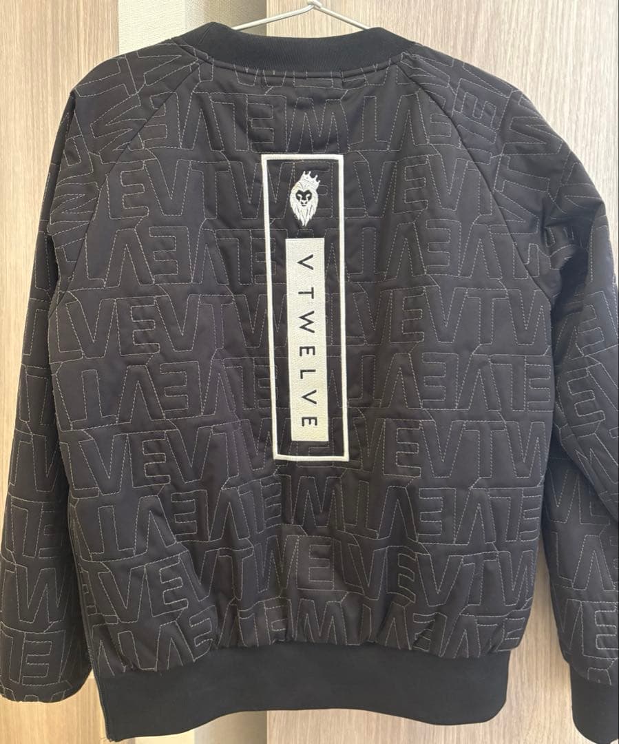 お値下げ！v12 アウター　ゴルフ　レディース