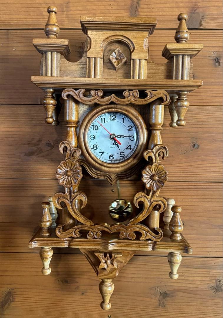 SEIKO 木彫り　壁掛け時計　ヴィンテージ