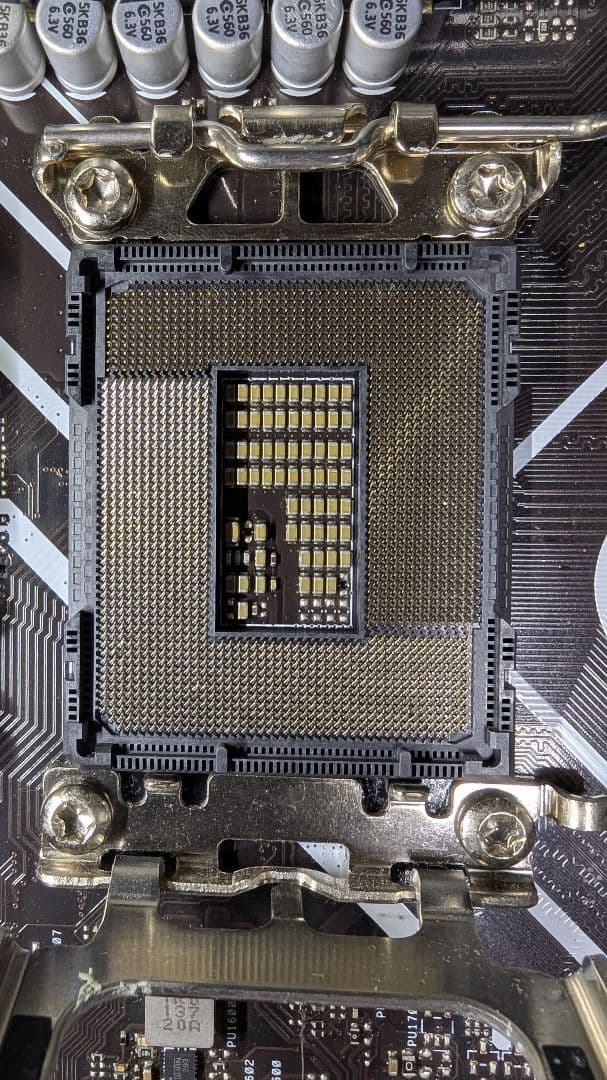 ASUS PRIME Z690-P D4 マザーボード　32Gメモリ付き　訳あり