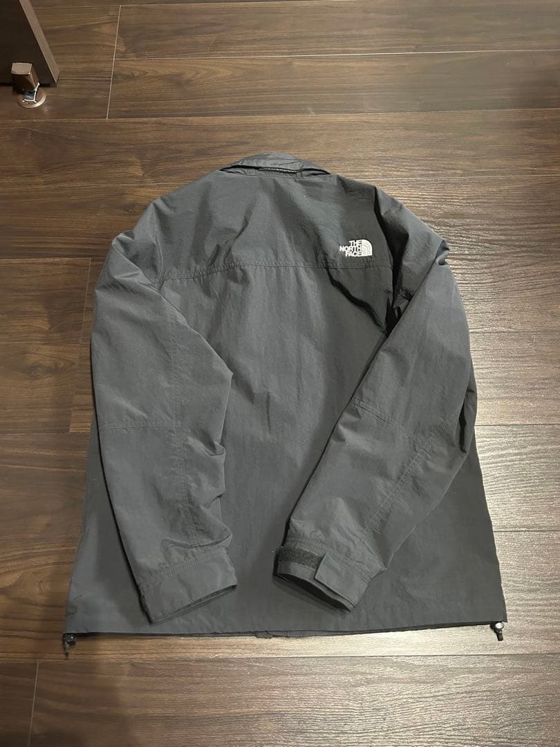 ノースフェイスハイドレナウィンドジャケットタグ付き早いもの勝ち！