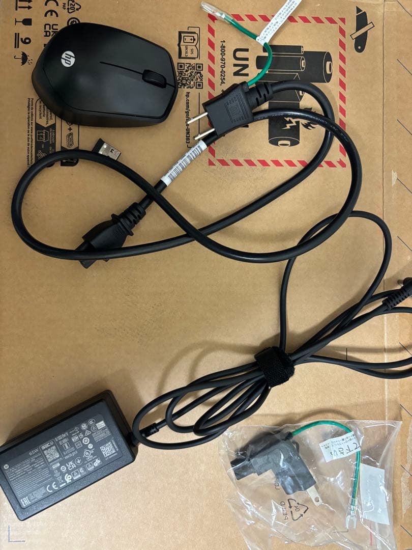 ノートパソコン　HP Pavilion Aero 13-be