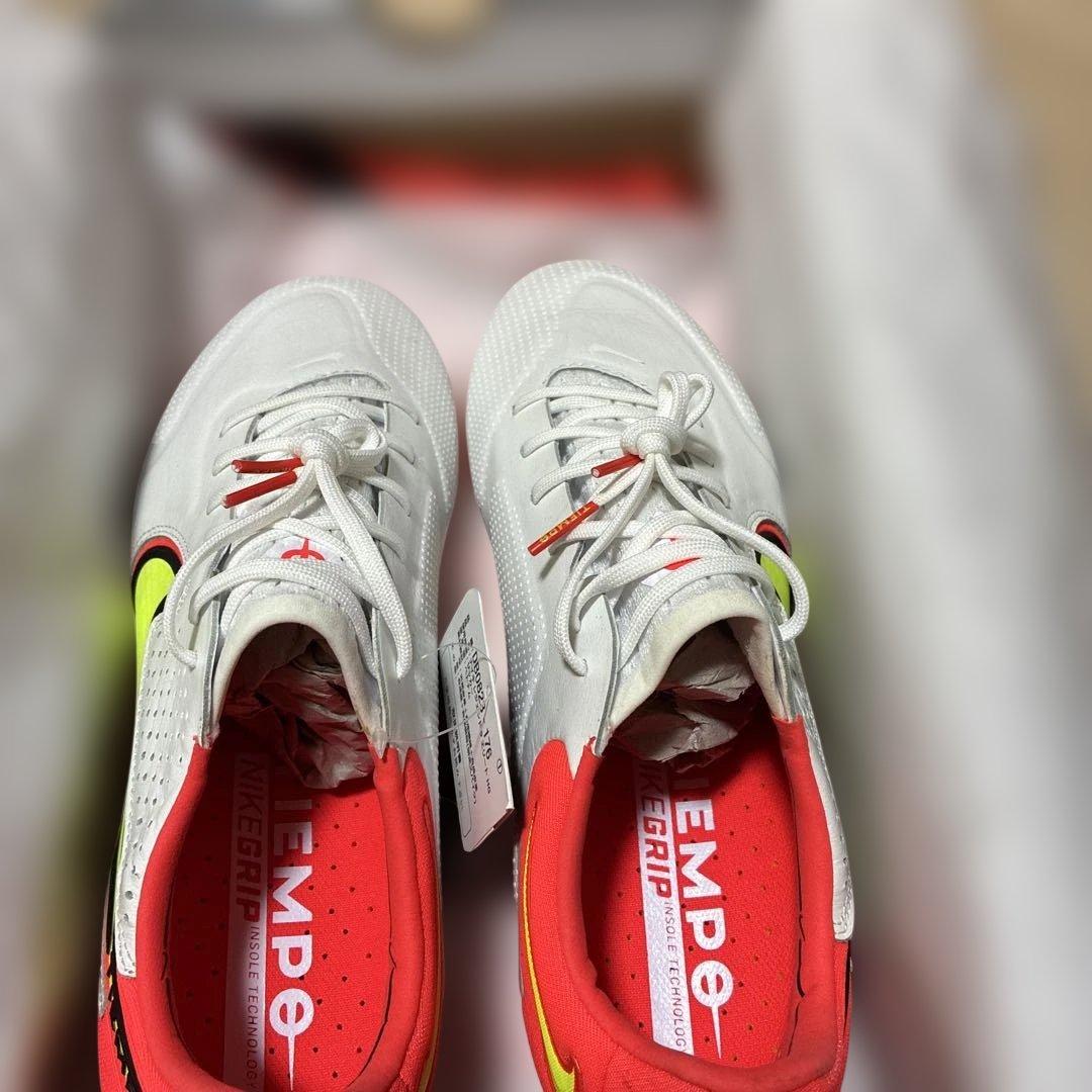 新品タグ箱袋あり　Nike ティエンポレジェンド9 HG 26cm スパイク